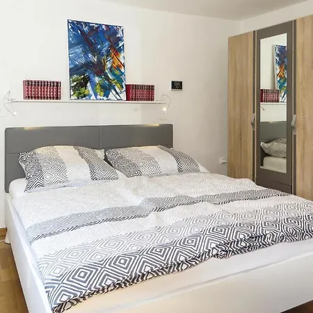 Nyaraló Gorgeous In Monschauhoefen