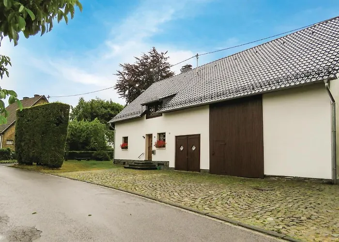 Gorgeous In Monschauhoefen Hofen